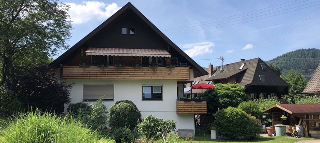 Studio Apartment 'Ferienwohnung Sägegasse, Typ A' with Shared Terrace, Shared Garden and Wi-Fi in Münstertal