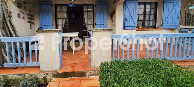 Stunning villa in Saintes-Maries-de-la-Mer in SAINTES MARIES DE LA MER