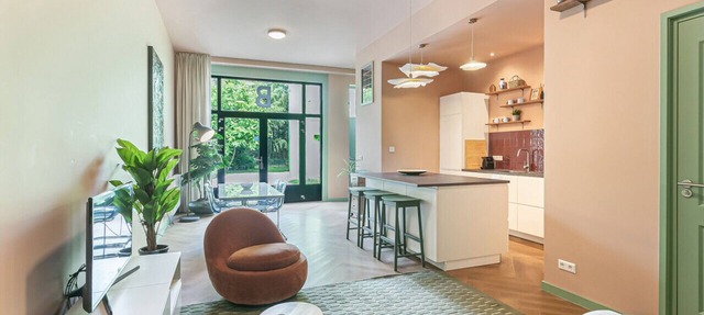 Stylish apartment next to the Amstel river -Unit B in Amsterdam