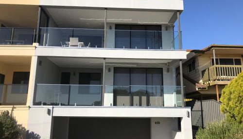 The Lighthouse - Beachfront Accommodation in Port Hughes