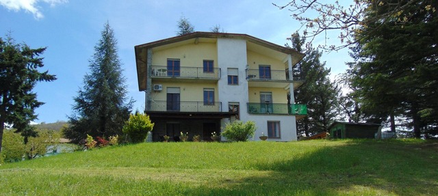 Two bedroom apartment on the ground floor, with terrace and BBQ in Emilia-Romagna