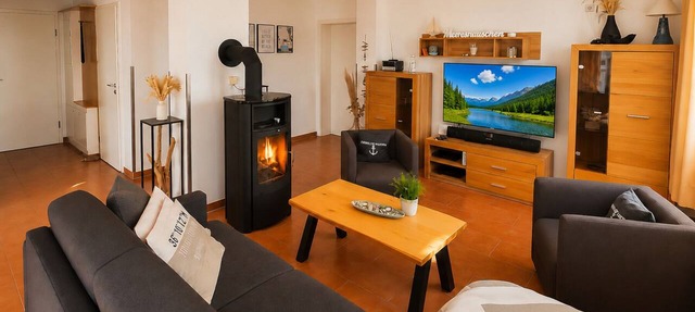 Vacation apartment Möwennest 3 in Großenbrode. Highest wellness comfort with sauna, whirlpool & seasonal beach chair. Extensive game collection. Entertainment with Smart TV & Blu-ray player and surround sound in Großenbrode