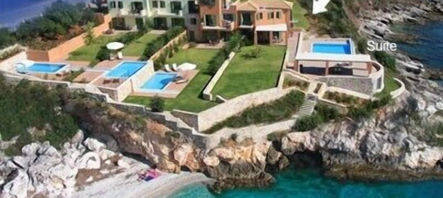 Villa 4, Brio Complex | Star Seafront Villa, Infinity Pool & Jetty | Sleeps 8-10 in Skala