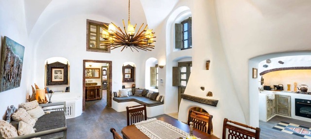 Villa Castelli - Five Bedroom Villa, Sleeps 10 in Pirgos Kallistis