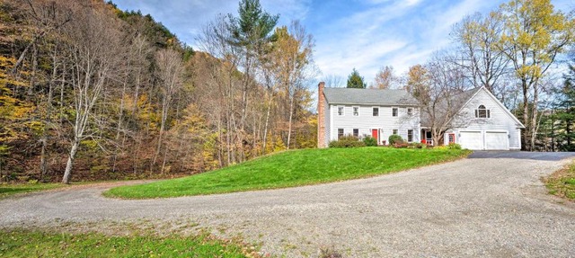 VT Custom Country House on 10 Beautiful Acres in Jeffersonville