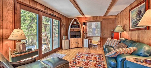 Waterfront Whitefish Lake Home w/Dock! in Pine River