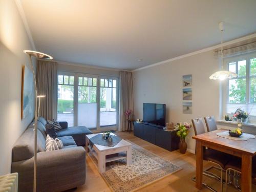Dünenpark Binz - Komfortplus Ferienwohnung mit 1 Schlafzimmer und Terrasse im Erdgeschoss 025 in Binz