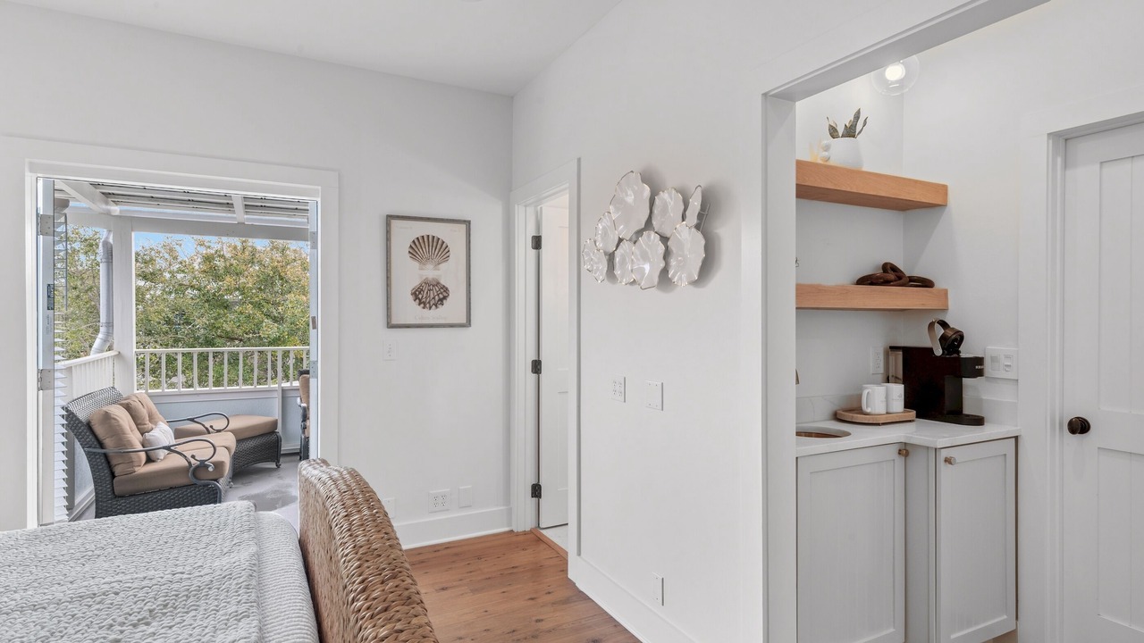 Photo of Bedroom in Seacrest