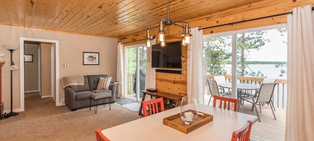 Upper Hay Getaway Home in Pequot Lakes